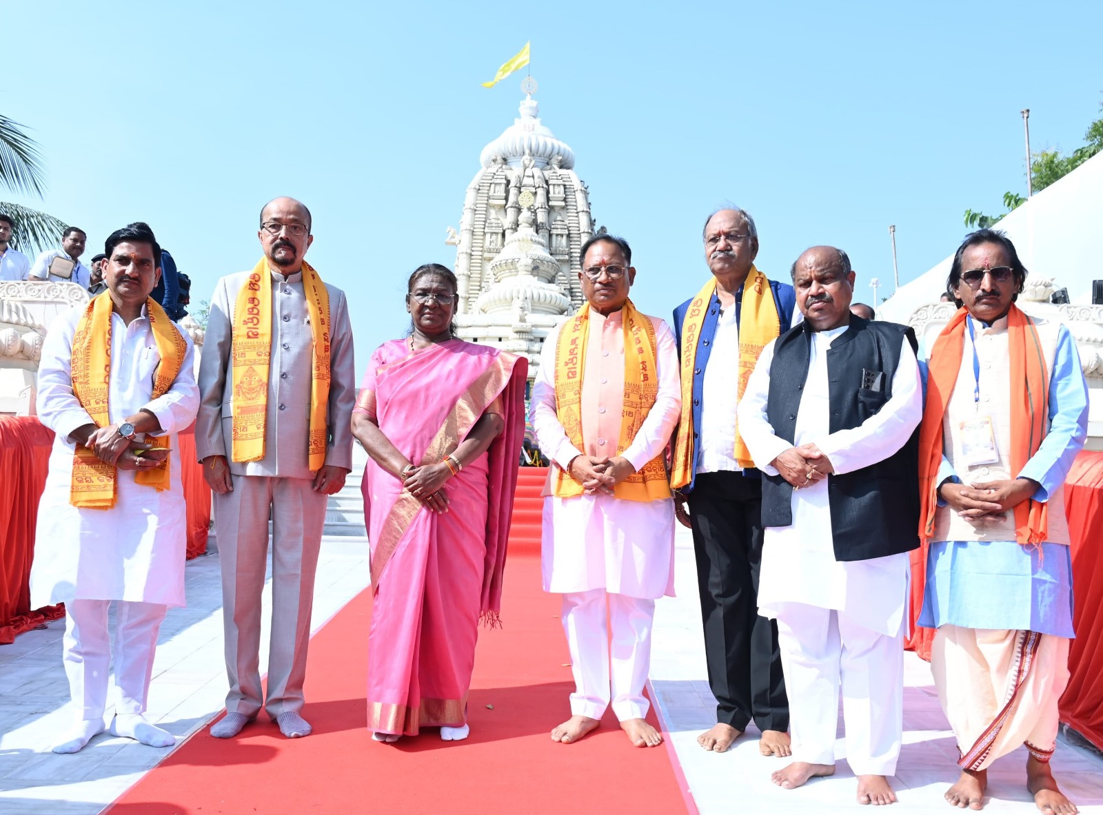 राष्ट्रपति श्रीमती मुर्मु 